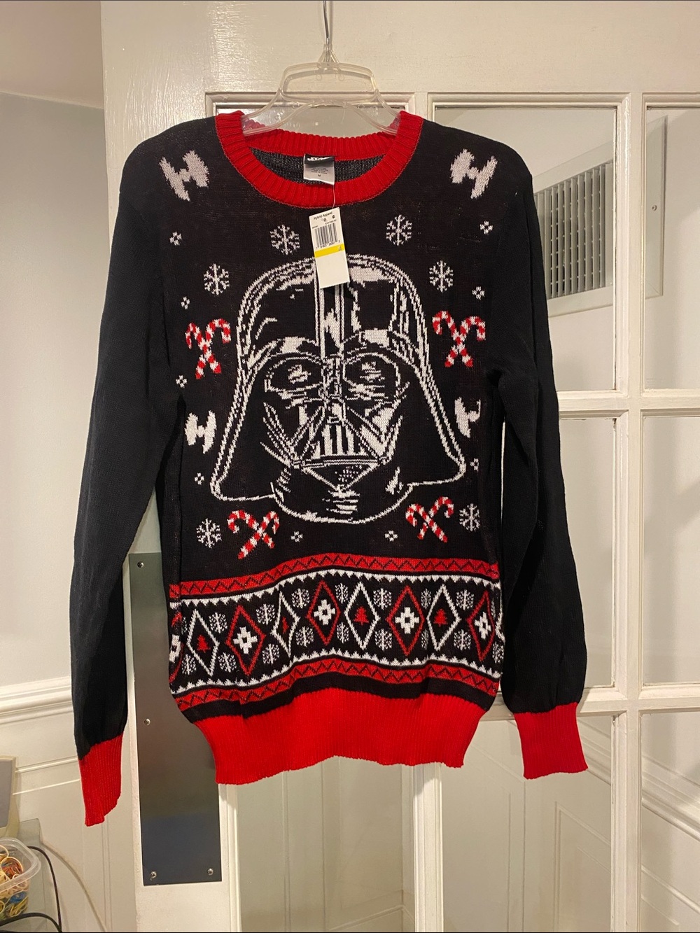Star Wars size Medium Unisex Xmas Sweater New With Tags